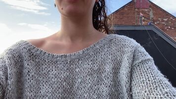 Perk of having smaller boobs: never need to wear a bra😋