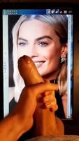 first margot robbie jerk and cum session with my bud ;) if u want 2 b feed pics and like 2 show off and can send vids back jerkin with the pics then add hertsgirls on k1k - second screen required
