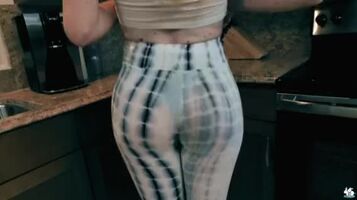 Twerking And Kinky Panty Fuck In Kitchen Leads To Anal Sex